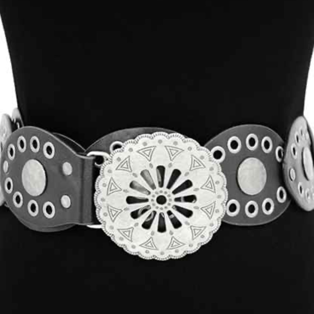 ShopEvelynne Black and Silver Women's Belt